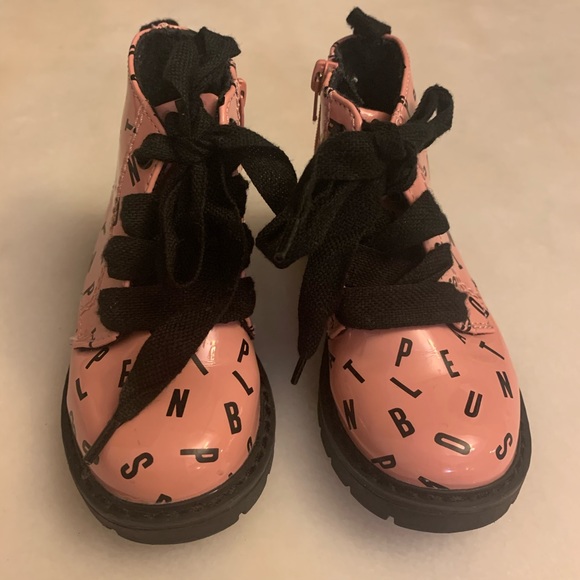 Zara boots - Picture 2 of 4